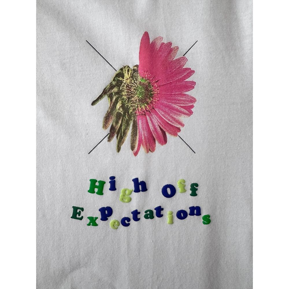 Genuine High Off Expectations Flower Graphic Tee Size Small Men's NWT - Picture 2 of 6